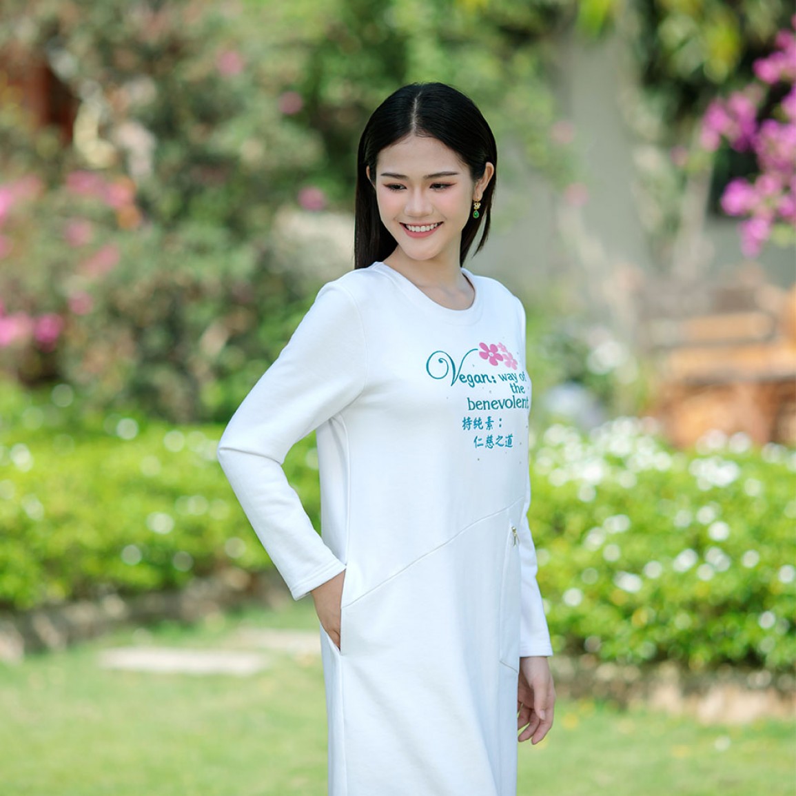 純素標語 純棉 口袋 保暖 花朵 洋裝 長袍 現貨 B1553【Celestial Cloud】