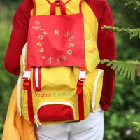 Z6751 &quot;Vegans R Heroes&quot; Slogan Backpack