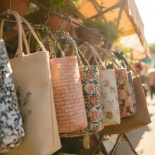 A Guide to Reusable Shopping Bags: Stylish and Practical Choices